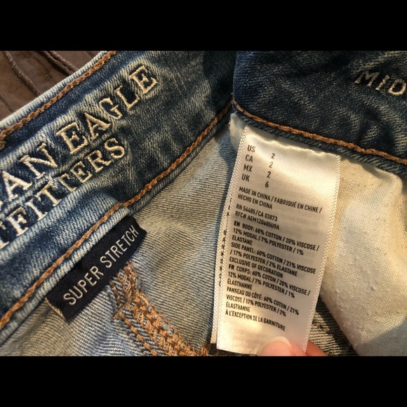 SOLD American Eagle distressed shorts - Picture 6 of 6